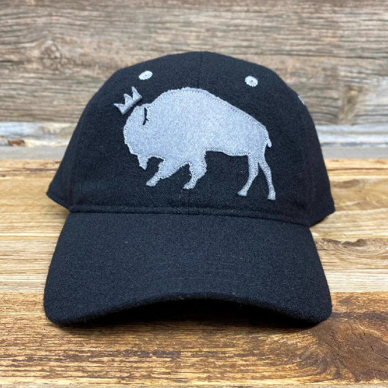 outdoor waterproof cap -Surf Wyoming® King Tatanka - Allover Black Wool