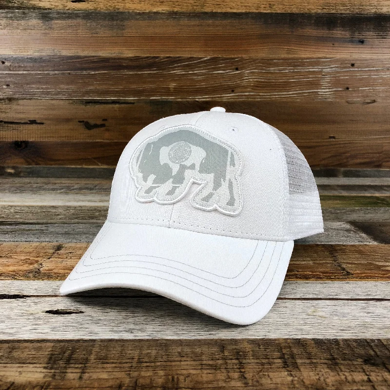 outdoor protective cap for women -Surf Wyoming® Flag Bison Trucker - The Whiteout